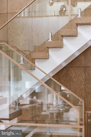 6605 LYBROOK CT, Bethesda, MD 20817