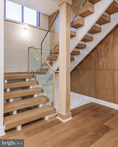 6605 LYBROOK CT, Bethesda, MD 20817