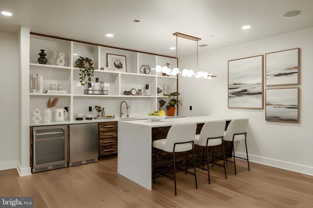 6605 LYBROOK CT, Bethesda, MD 20817