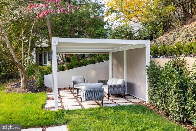 6605 LYBROOK CT, Bethesda, MD 20817