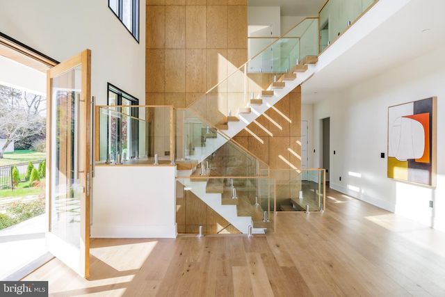 6605 LYBROOK CT, Bethesda, MD 20817