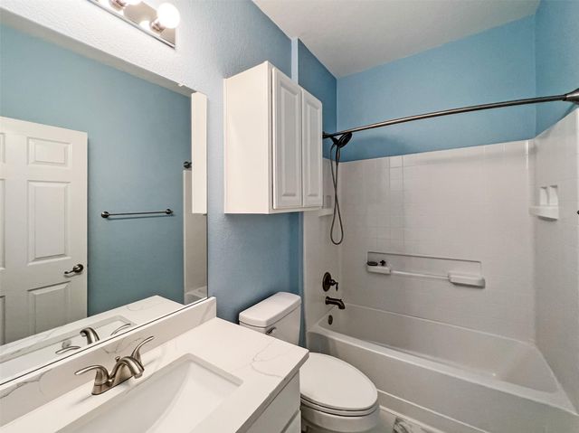 3917 BRONCO BEND LOOP, Austin, TX 78744
