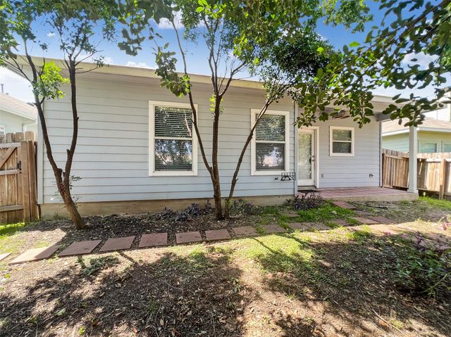 3917 BRONCO BEND LOOP, Austin, TX 78744