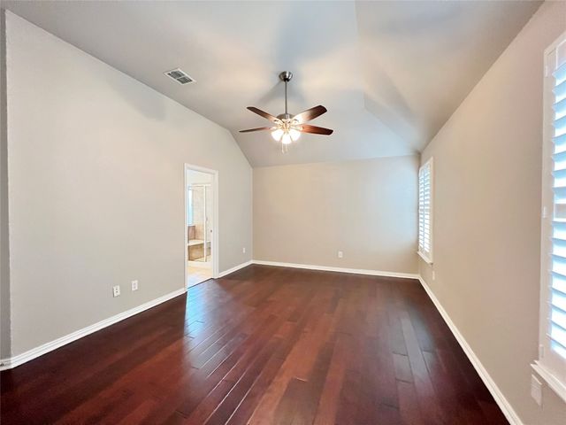 505 Maverick Drive, Lake Dallas, TX 75065