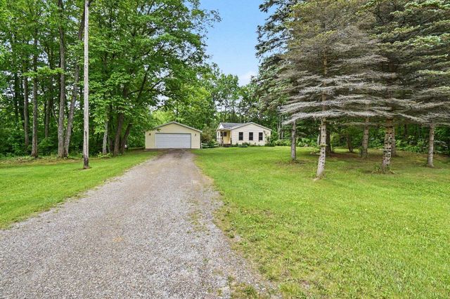 5554 Dease Lake Road, Hill Twp, MI 48739