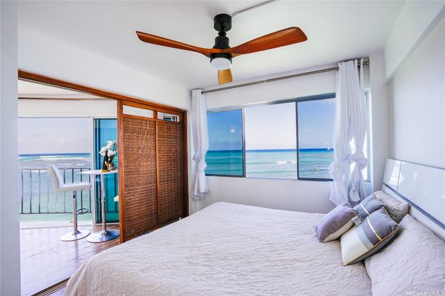 2957 Kalakaua Avenue 306, Honolulu, HI 96815