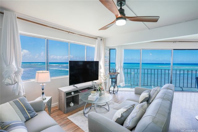 2957 Kalakaua Avenue 306, Honolulu, HI 96815