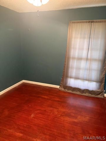 211 Dyas Drive, Montgomery, AL 36110