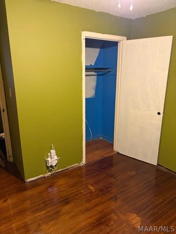 211 Dyas Drive, Montgomery, AL 36110