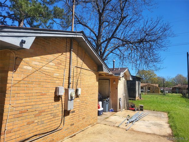 211 Dyas Drive, Montgomery, AL 36110