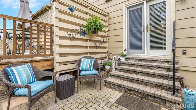 3105 Autumn Shores Drive, Maryland Heights, MO 63043