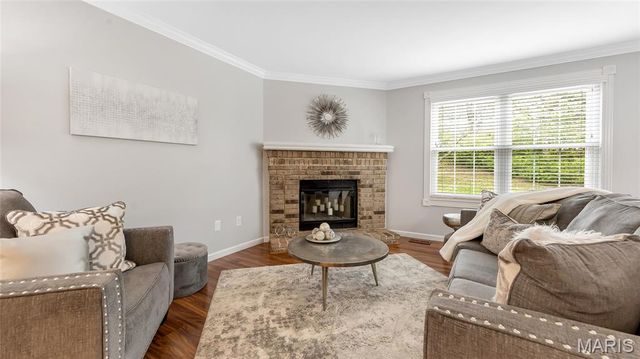 3105 Autumn Shores Drive, Maryland Heights, MO 63043