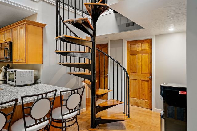 21 Margin St 34, Lynn, MA 01905