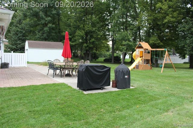 2166 Belle Meade Drive, Davison, MI 48423