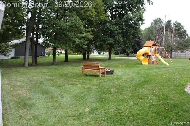 2166 Belle Meade Drive, Davison, MI 48423