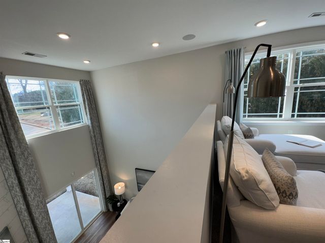 100 Muir Way, Piedmont, SC 29673