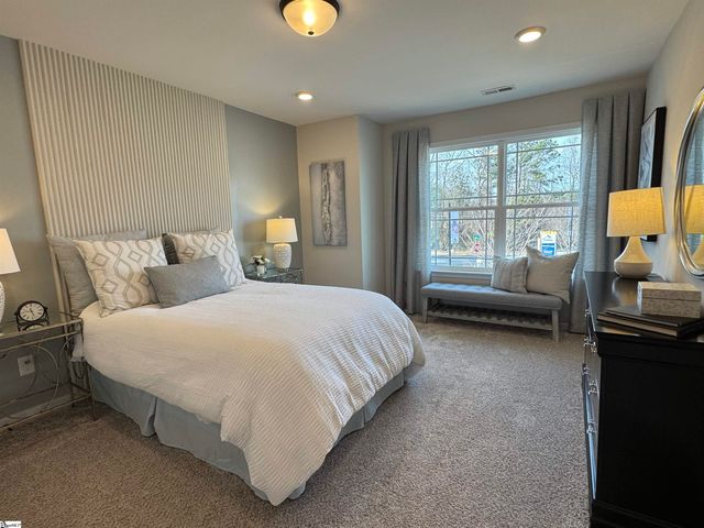 100 Muir Way, Piedmont, SC 29673