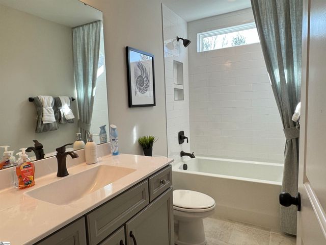 100 Muir Way, Piedmont, SC 29673