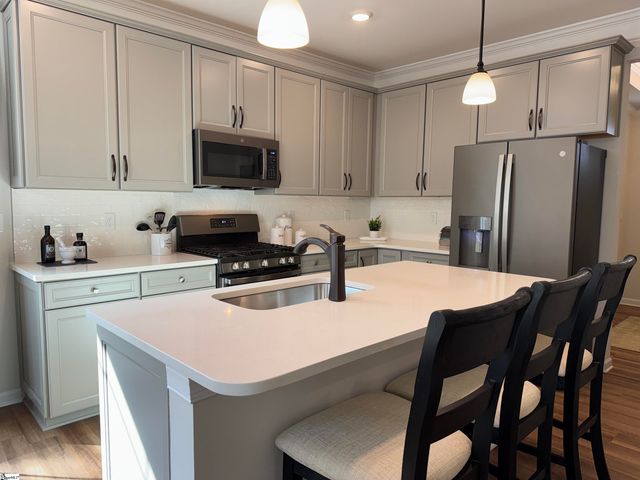 100 Muir Way, Piedmont, SC 29673