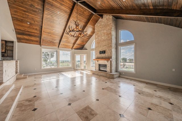 113 Club House Drive, Weatherford, TX 76087