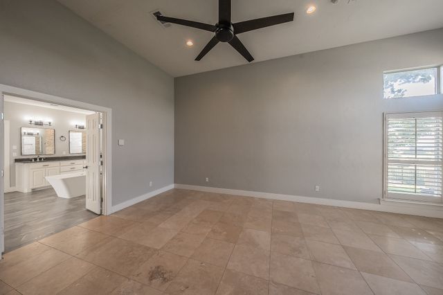 113 Club House Drive, Weatherford, TX 76087