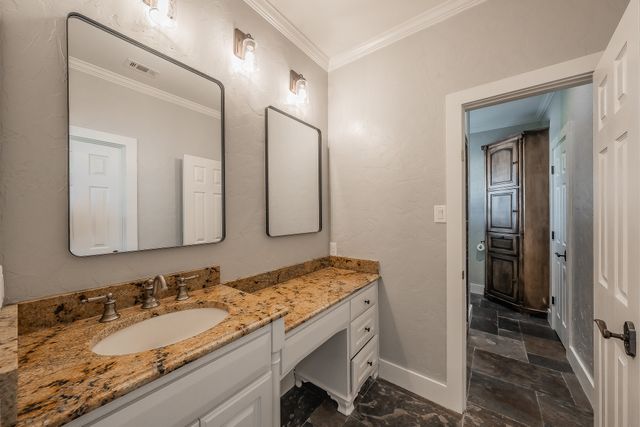 113 Club House Drive, Weatherford, TX 76087