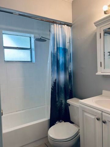 1534 NE 3rd Avenue, Fort Lauderdale, FL 33304