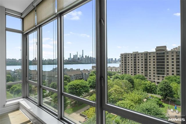 8100 River Road 908, North Bergen, NJ 07047