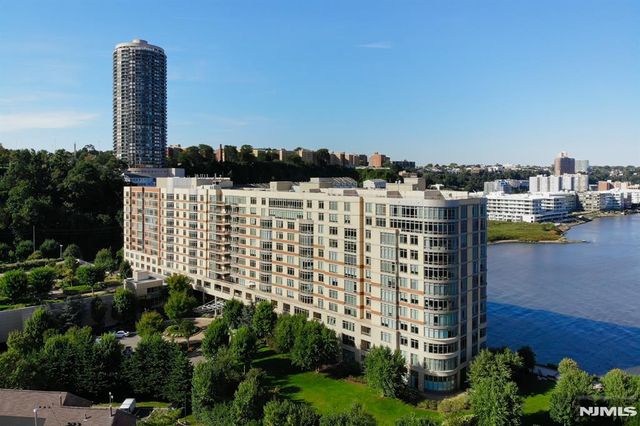 8100 River Road 908, North Bergen, NJ 07047
