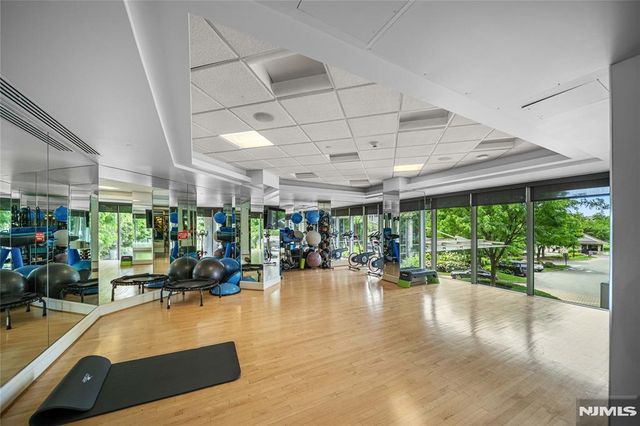 8100 River Road 908, North Bergen, NJ 07047