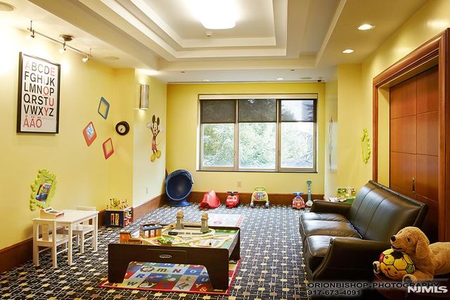 8100 River Road 908, North Bergen, NJ 07047