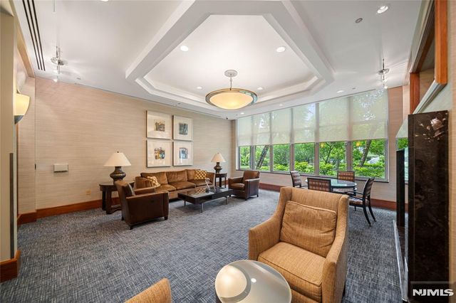 8100 River Road 908, North Bergen, NJ 07047