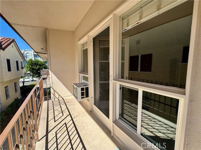 122 N Croft 7, Los Angeles, CA 90048