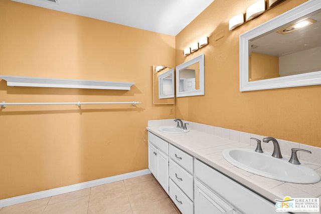 36419 Las Begonias, Cathedral City, CA 92234