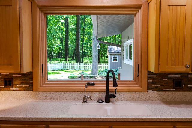 6697 Warren Woods Road, Three Oaks, MI 49128