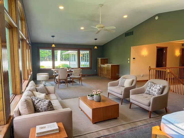 6697 Warren Woods Road, Three Oaks, MI 49128
