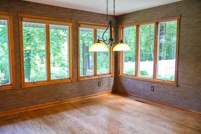 6697 Warren Woods Road, Three Oaks, MI 49128