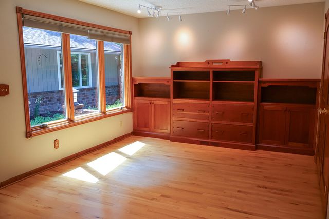 6697 Warren Woods Road, Three Oaks, MI 49128