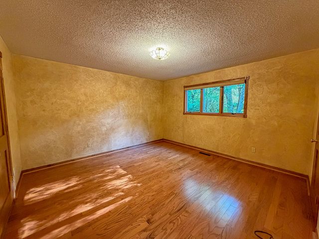 6697 Warren Woods Road, Three Oaks, MI 49128