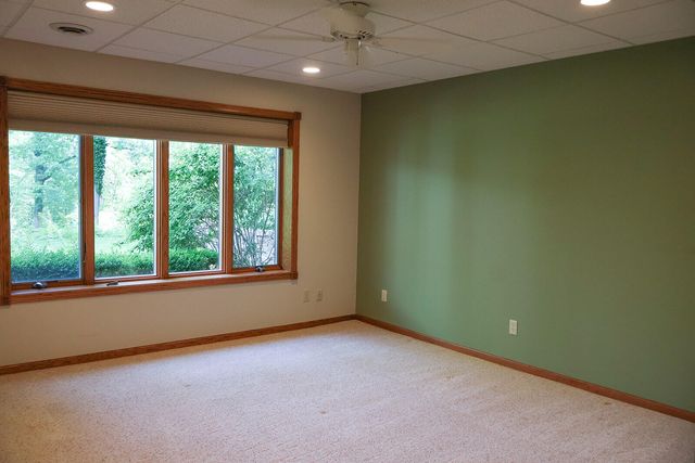 6697 Warren Woods Road, Three Oaks, MI 49128