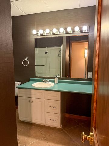 6697 Warren Woods Road, Three Oaks, MI 49128