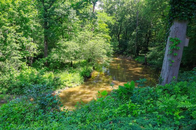 6697 Warren Woods Road, Three Oaks, MI 49128