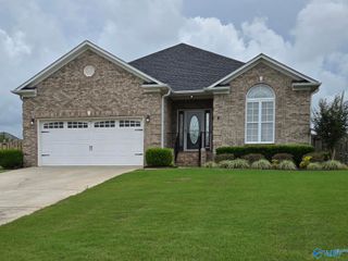 25832 Jamie Lane, Athens, AL 35613