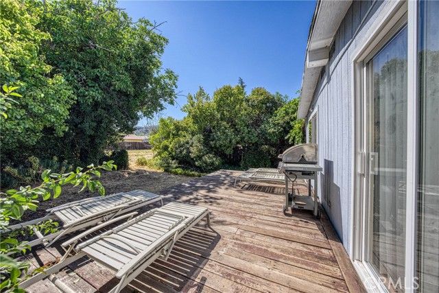 13942 Apple Lane, Clearlake Oaks, CA 95423