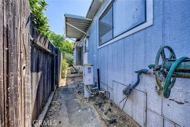 13942 Apple Lane, Clearlake Oaks, CA 95423