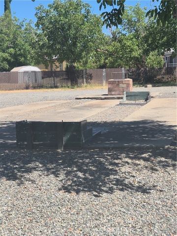 13942 Apple Lane, Clearlake Oaks, CA 95423