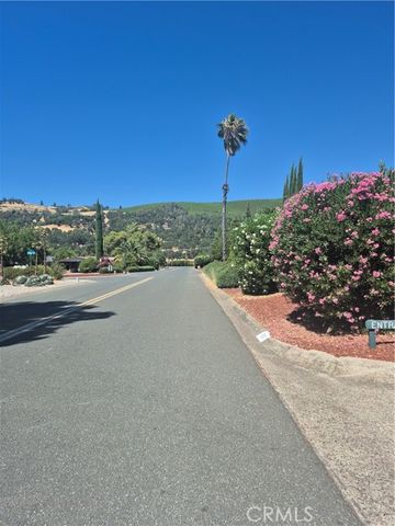 13942 Apple Lane, Clearlake Oaks, CA 95423