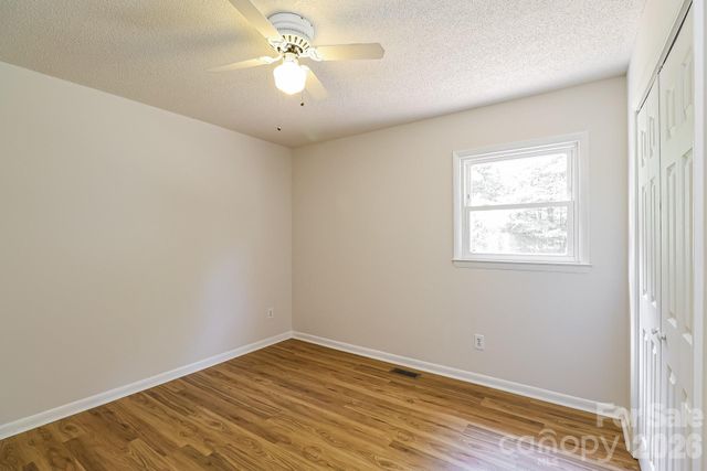 1848 Twain Street, Newton, NC 28658