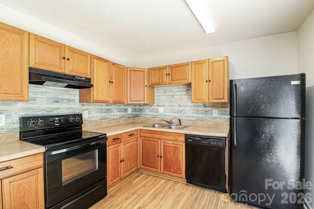1848 Twain Street, Newton, NC 28658