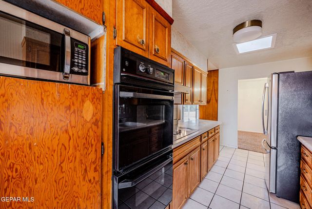 229 FREMONT Lane, El Paso, TX 79912